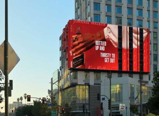 vi-tri-dat-bien-hieu-quang-cao-sao-cho-thu-hut